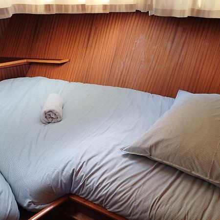 Motor Yacht Amstelle Hotell Amsterdam Exteriör bild