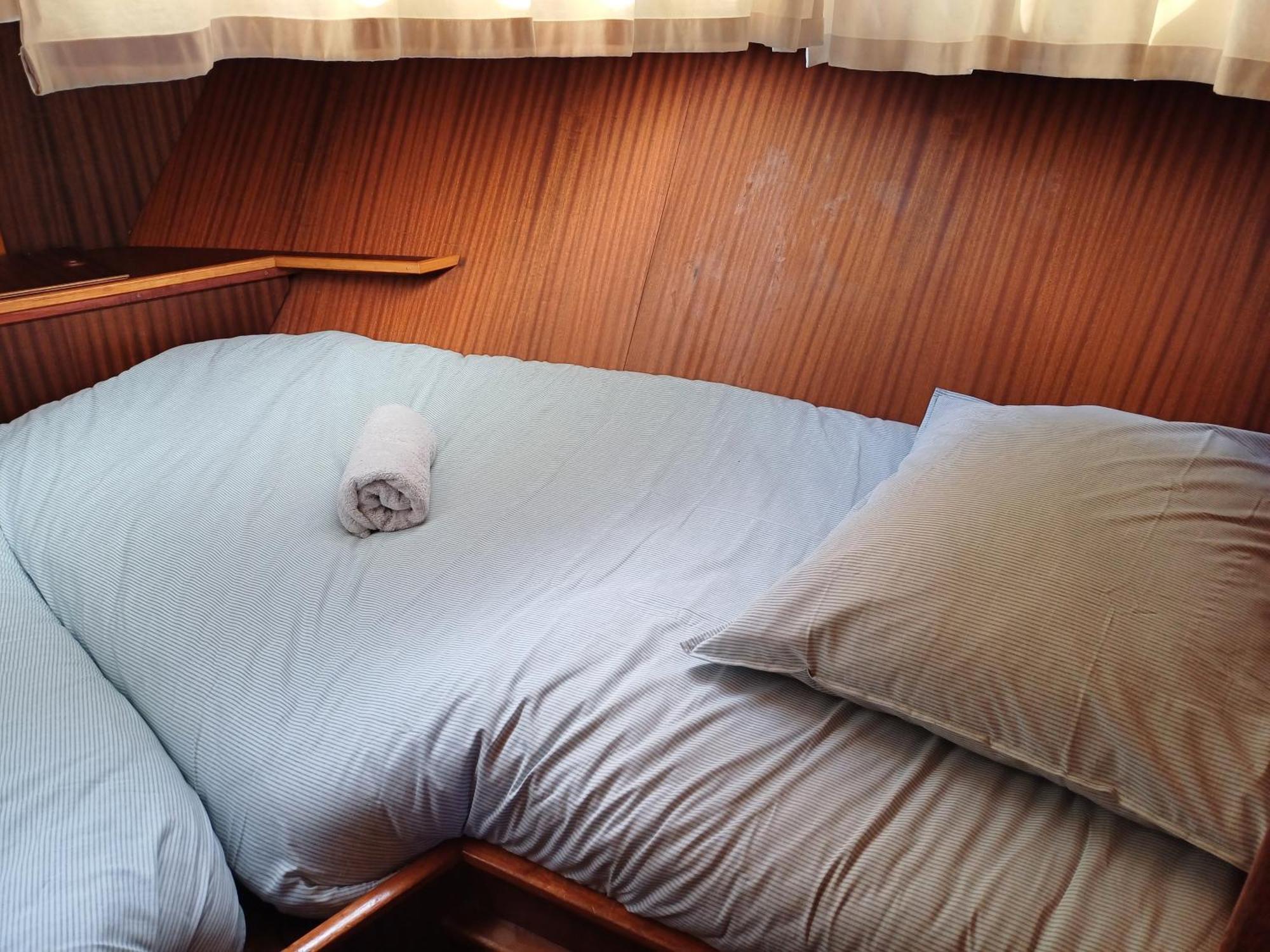 Motor Yacht Amstelle Hotell Amsterdam Exteriör bild