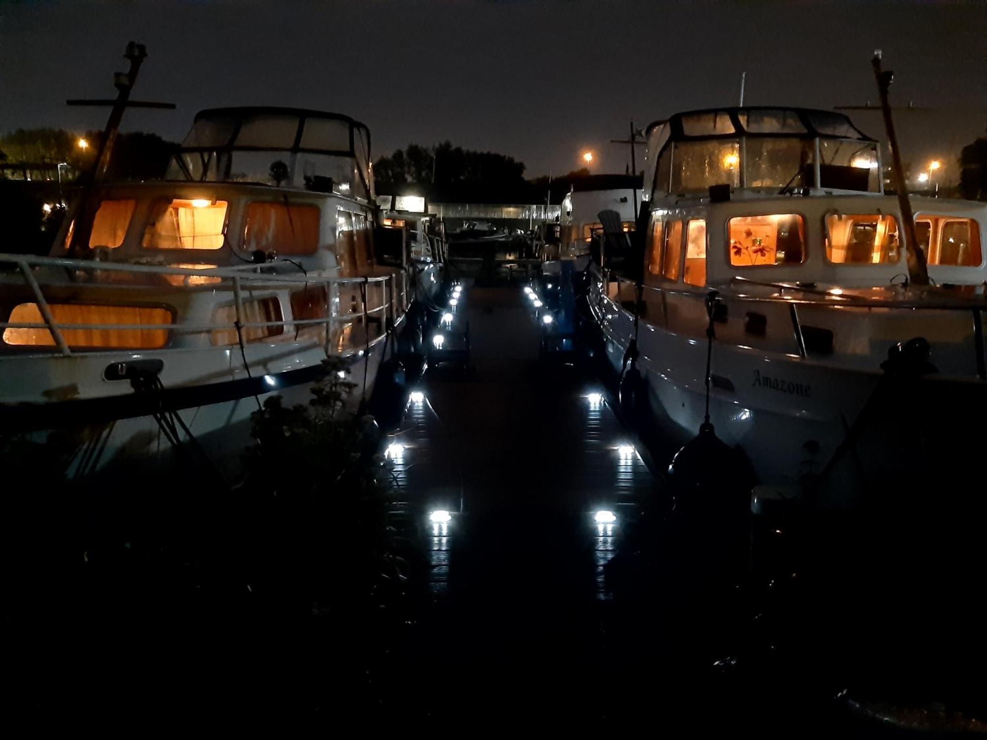 Motor Yacht Amstelle Hotell Amsterdam Exteriör bild